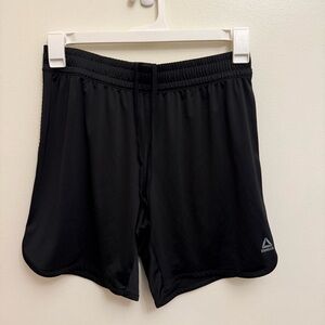 Reebok Women’s 7 inch Training Short Pure Black Small Lightweight Breathable